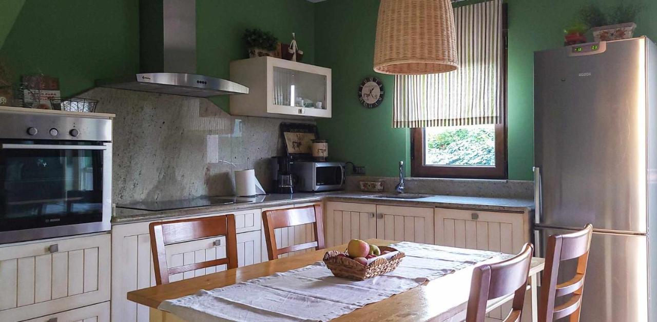 Ag Casa Bertoa Con Jardin Y Comedor Exterior X8 *
