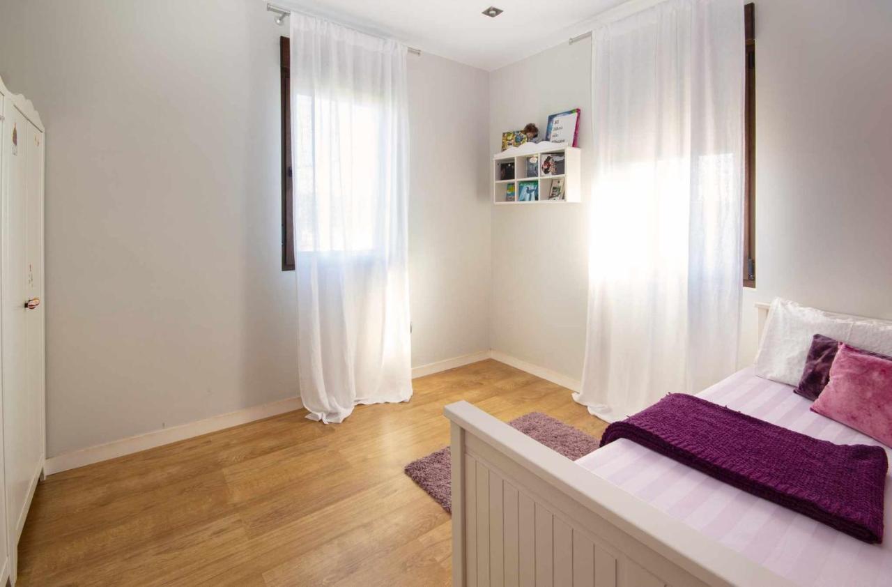 Ag Casa Bertoa Con Jardin Y Comedor Exterior X8 *
