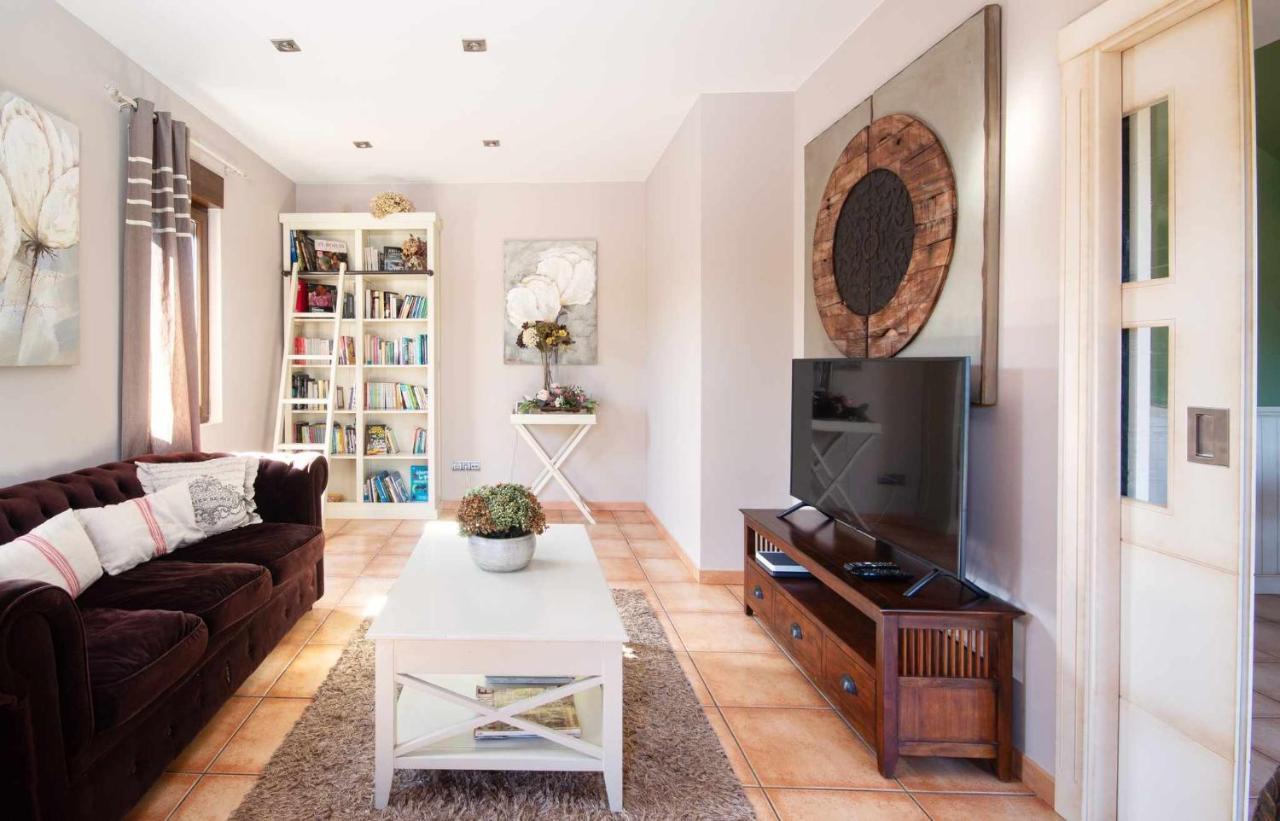 Ag Casa Bertoa Con Jardin Y Comedor Exterior X8 Country house